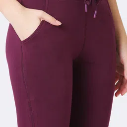 Van Heusen Women Smart Tech+ Easy Stain Release Lounge Pants image 2
