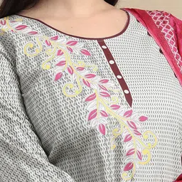 MIRAAN Floral Cotton Kurta with Pant & Dupatta image 2