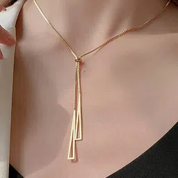 Designs & You Gold Plated Stainless Steel Geometric Tassel Pull-out Pendant With Chain image 4