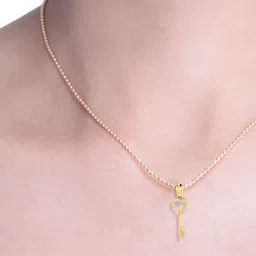 KUBERBOX 18KT Gold Diamond-Studded Key & Heart Pendant- 0.62 gm image 5