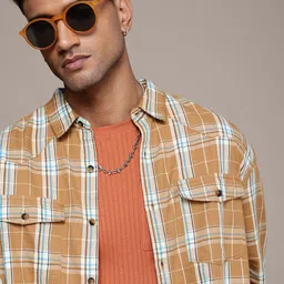 Roadster Men Checked Relaxed Fit Pure Cotton Casual Shirt-picture-33