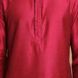 VASTRAMAY Men Fuchsia Kurta with Pyjamas image 2