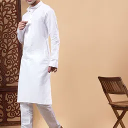 Yugnik Men Regular Pure Cotton Kurta with Pyjamas image 3
