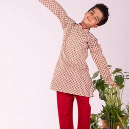 VASTRAMAY Boys Floral Printed Regular Pure Cotton Kurta with Pyjamas image 4