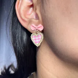 ISHKAARA Pink Bow Heart Checkered Earrings-picture-17
