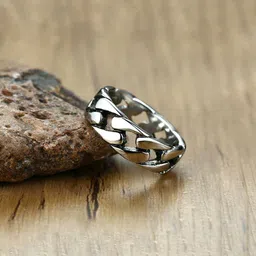 Yellow Chimes Men Silver-Toned Stainless Steel Chain Pattern Finger Ring image 4