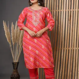 Mishpra Leheriya Printed Thread Work Muslin Kurta image 1