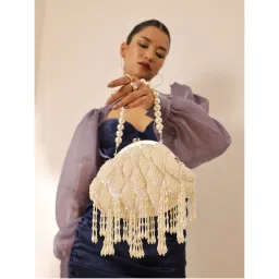 THE TAN CLAN White Sona Pearl Tasselled Clutch-image-19