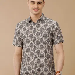 Linen Club Men Contemporary Slim Fit Opaque Printed Casual Shirt-image-15