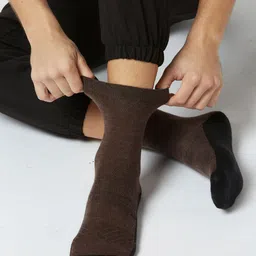 Kosha Men Pack of 2 Colour Blocked Calf Length Crew Length Socks image 5