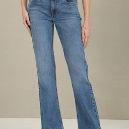 U.S. Polo Assn. Women Bootcut Mid-Rise Clean Look Light Fade Stretchable Jeans-image-18