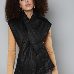 SASSAFRAS Women Black Shoulder Fur Puffer Scarf-picture-26