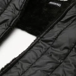 SASSAFRAS Women Black Fur Puffer Scarf image 5