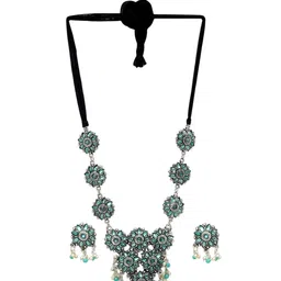 DIVASTRI Silver-Plated Artificial Stone-Studded & Beaded Jewellery Set image 3