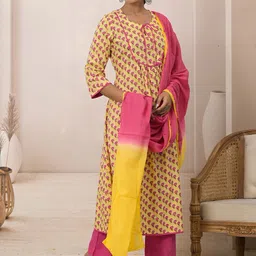 ARAVALII Floral Printed Anarkali Kurta Set-picture-14