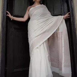 KALINI Woven Design Silk Blend Heavy Work Banarasi Saree image 1