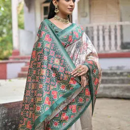Mitera Tussar Floral Printe Saree image 3