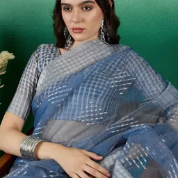 Sangria Zari Woven Kanjeevaram Saree With Blouse-image-49