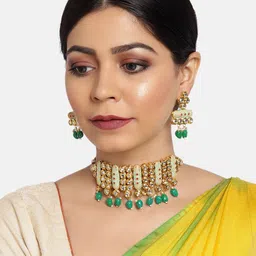 Zaveri Pearls Gold-Plated & Green Kundan Studded Jewellery Set-image-77