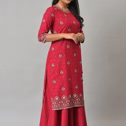 W Women Ethnic Motifs Printed Indie Prints Kurta image 3