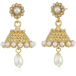 Sukkhi Gold-Plated & White Pearl Beaded Choker Jewellery Set image 4