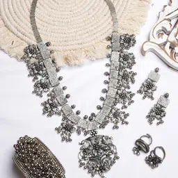 TEEJH Woman Oxidised Silver Ghungroo Jewellery Set-picture-11
