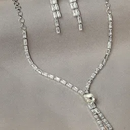 OOMPH Cubic Zirconia Studded Jewellery Set image 1