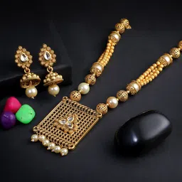 Adwitiya Collection Gold-Plated Stone-Studded & Beaded Jewellery Set image 2