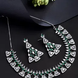 KARATCART Women  Silver-Plated Green CZ-Studded & Beaded Jewellery Set image 1
