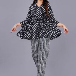 ao services Cuban Collar Floral Printed Empire Thread Work Pure Cotton Kurti with Palazzos-picture-25