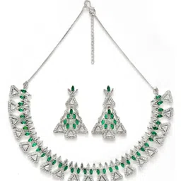 KARATCART Women  Silver-Plated Green CZ-Studded & Beaded Jewellery Set image 2