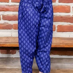 Jevi Prints Women Ethnic Motifs Printed Regular Pure Cotton Kurta with Patiala & With Dupatta image 3