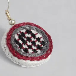 Taavi Handcrafted Jewellery Set image 4