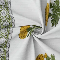 Peepul Tree White & Yellow 4 Piece Printed Cotton 300 GSM Towel Set image 2