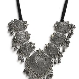 Sangria Silver-Toned Stone-Studded Jewellery Set image 4