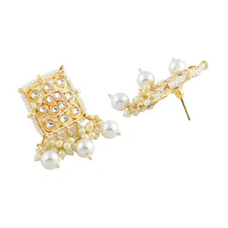 Fida Gold-Plated Kundan-Studded & Pearl Beaded Jewellery Set image 5