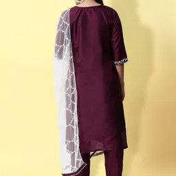VredeVogel Women Purple Ethnic Motifs Yoke Design Kurta with Trousers & With Dupatta image 5