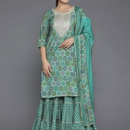 Libas Floral Printed Round Neck Three-Quarter Sleeves Sequinned Kurta Set-picture-34