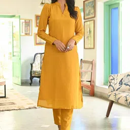Lavanya The Label Long Sleeves Kurta with Trousers-image-26