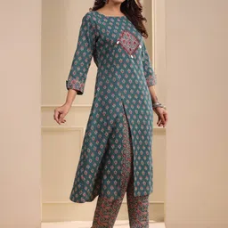 FASHOR Women Ethnic Motifs Printed Regular Kantha Work Kurta with Trousers image 3