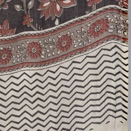 Mizaz Floral Printed V-Neck Pure Cotton Kurta with Trousers & With Dupatta image 3