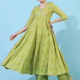 GULMOHAR JAIPUR Women Bandhani Printed Empire Beads and Stones Pure Cotton Kurta with Palazzos & With Dupatta image 2