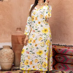 Ambraee Floral Printed V-Neck Kurta With Trouser image 5