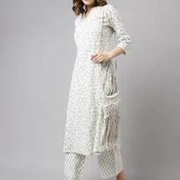 FIORRA Floral Printed Mandarin Collar Pure Cotton Kurta With Palazzos image 3