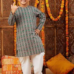 Stylo Bug Boys Ethnic Motifs Printed Angrakha Straight Kurta With Salwar image 2