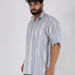BROWN BROTHERS Relaxed Multi Striped Spread Collar Short Sleeves Casual Shirt image 3