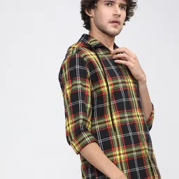 HIGHLANDER Men Black Slim Fit Tartan Checked Casual Shirt image 3