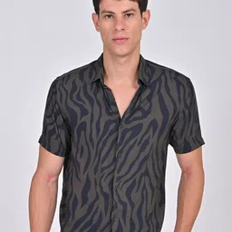 POE Men Smart Slim Fit Abstract Printed Casual Shirt-picture-34