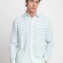 KISSOSS Comfort Slim Fit Geometric Printed Casual Shirt-picture-18