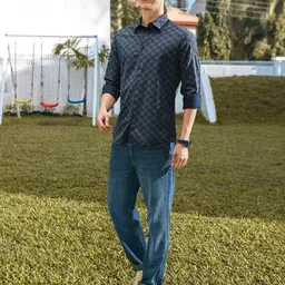 Flying Machine Slim Fit Geometric Printed Pure Cotton Casual Shirt-picture-24